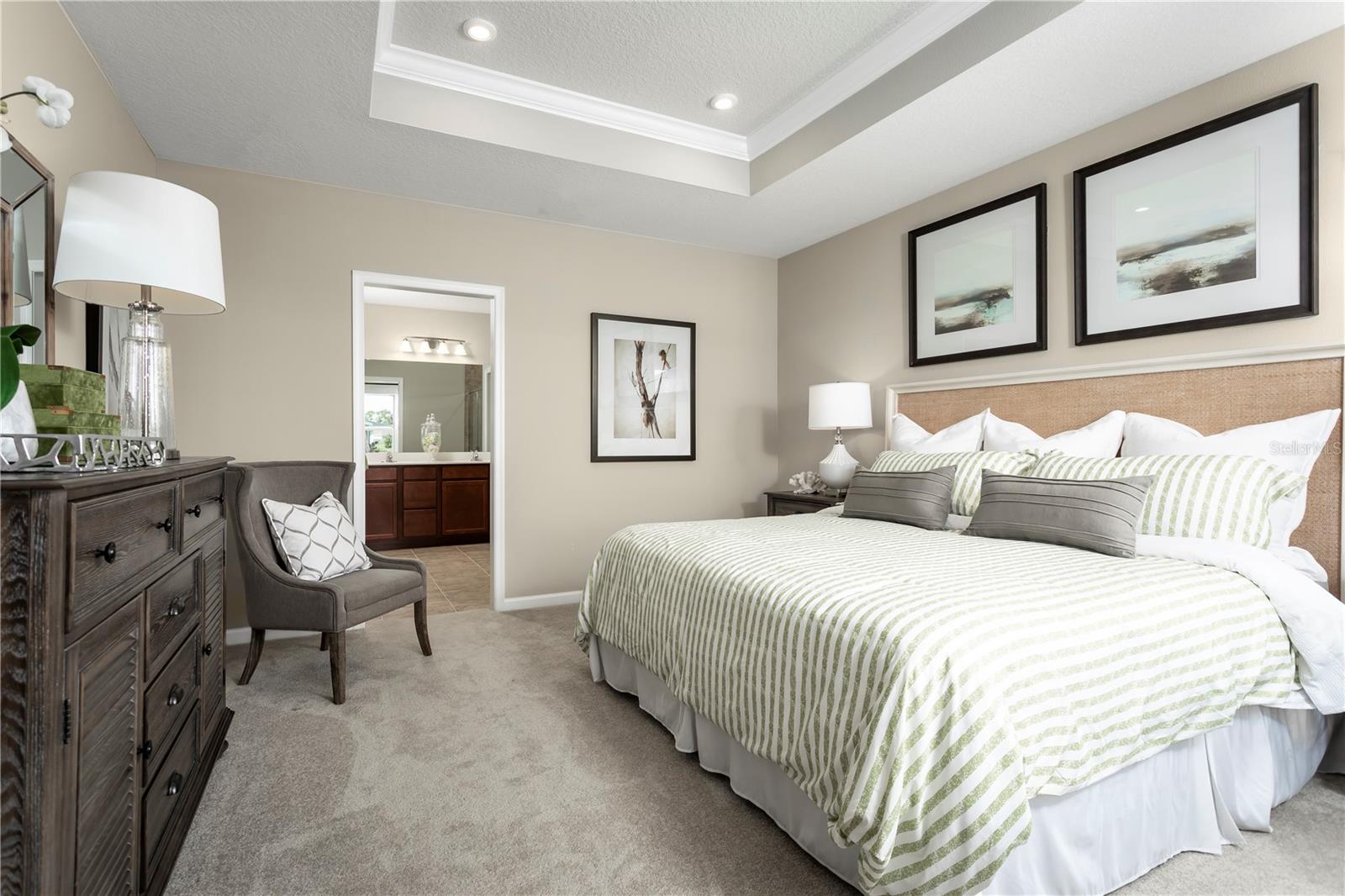 ASHTON COVEY - Residential