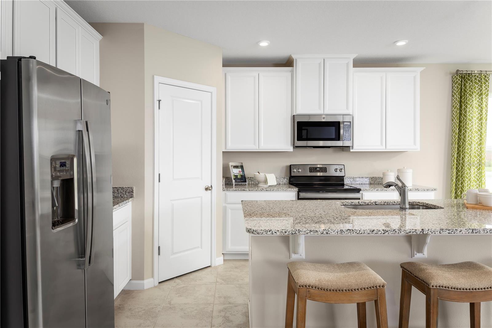 ASHTON COVEY - Residential