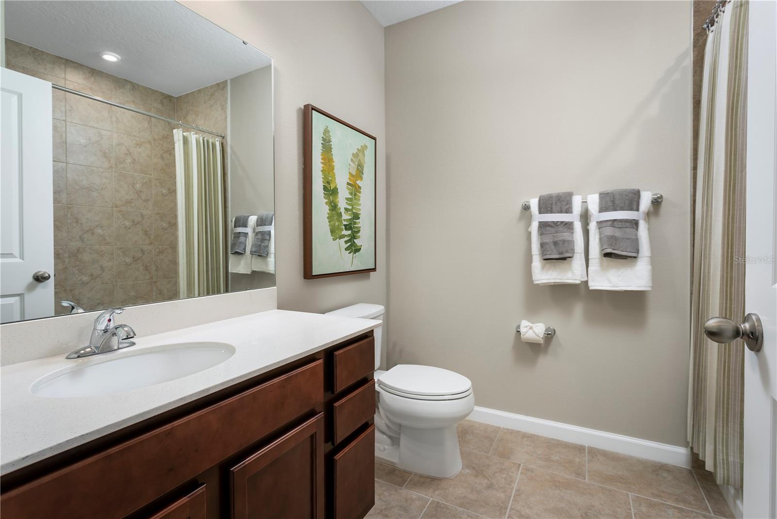 ASHTON COVEY - Residential