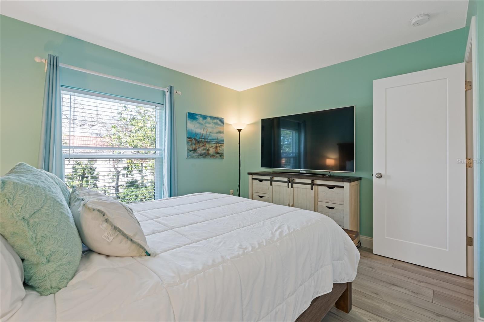 MEDITERRANEAN MANORS - Residential