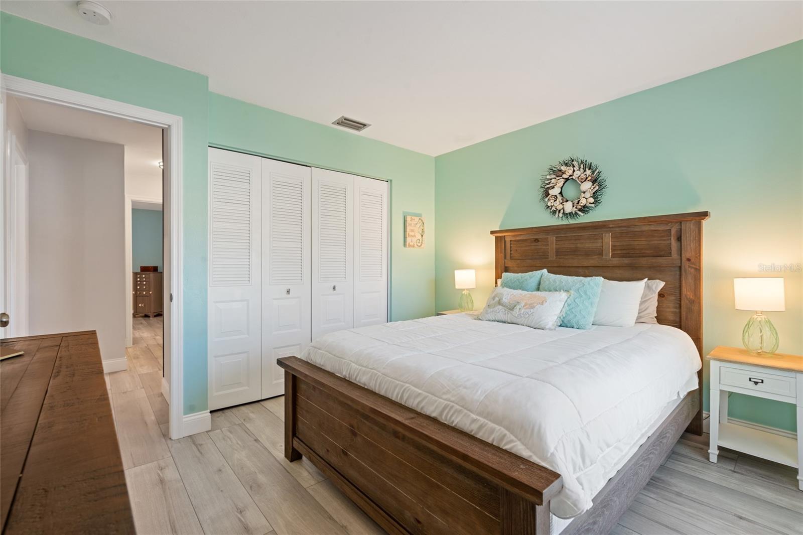 MEDITERRANEAN MANORS - Residential