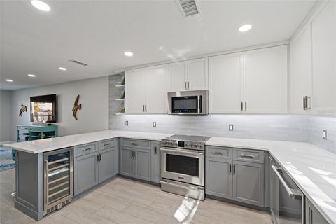 2700 BAYSHORE BOULEVARD 560 DUNEDIN FL 34698