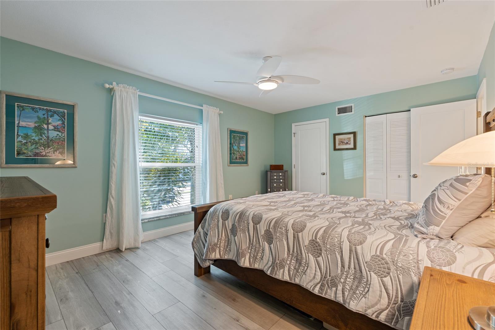 MEDITERRANEAN MANORS - Residential