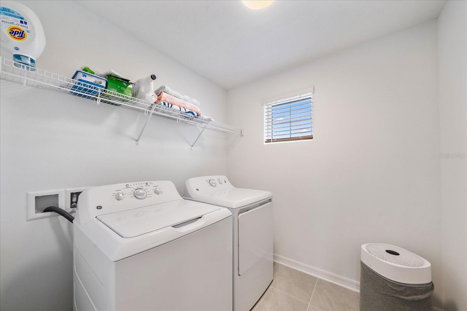 NAUTIQUE/WATERSIDE - Residential Lease