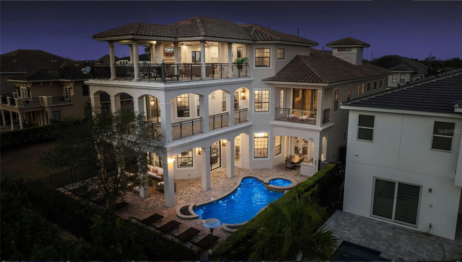 304 MUIRFIELD LOOP