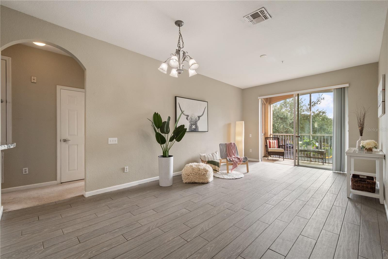 VENTURA AT STONEBRIDGE COMMONS CONDO PH 3 - Residential