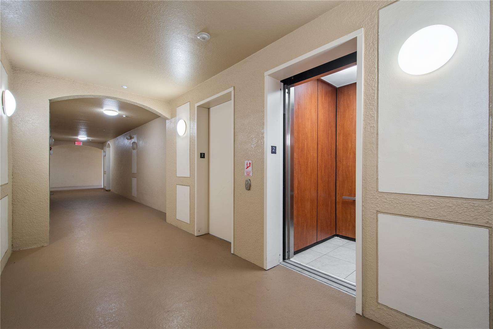 VENTURA AT STONEBRIDGE COMMONS CONDO PH 3 - Residential