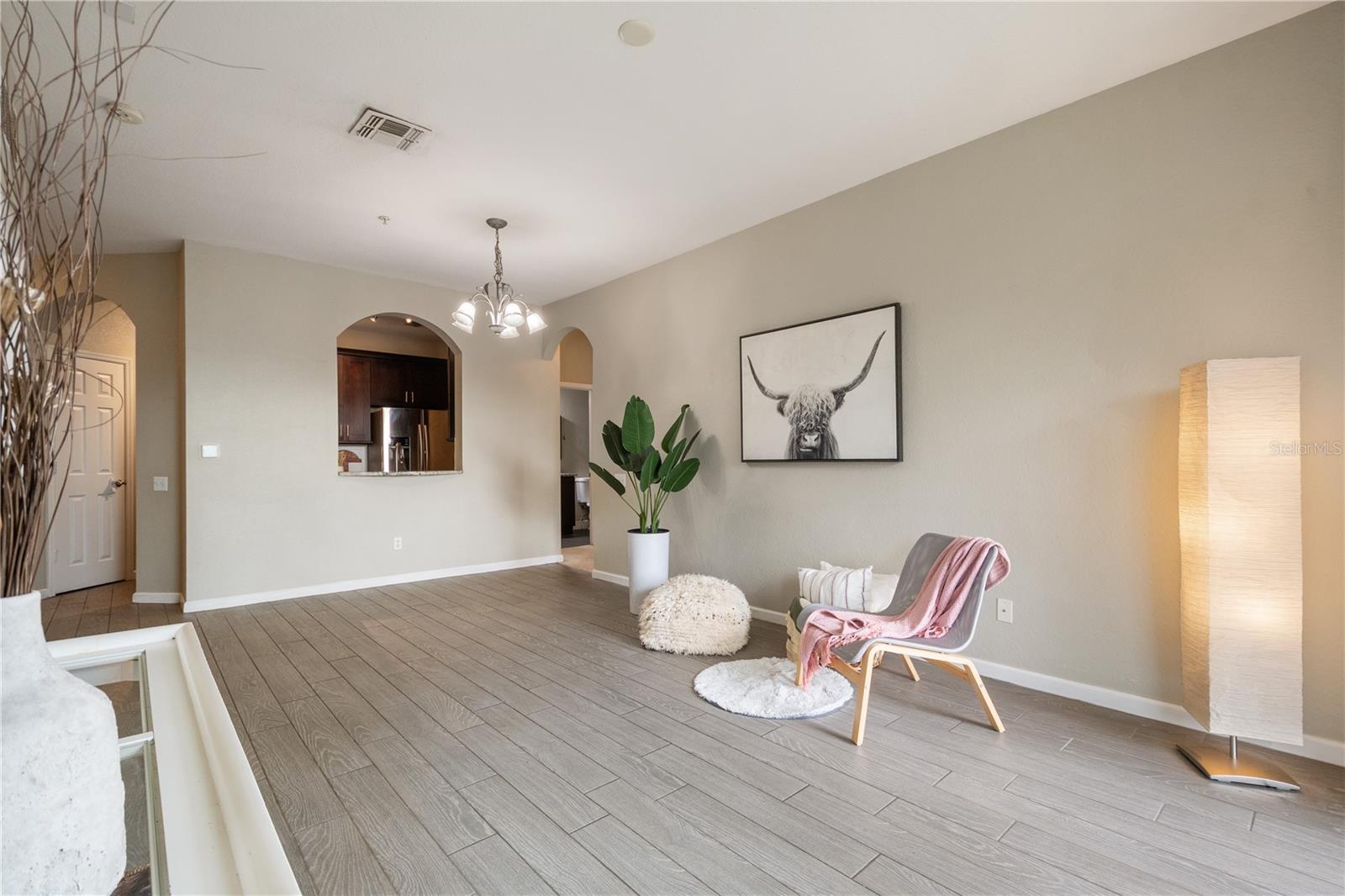 VENTURA AT STONEBRIDGE COMMONS CONDO PH 3 - Residential