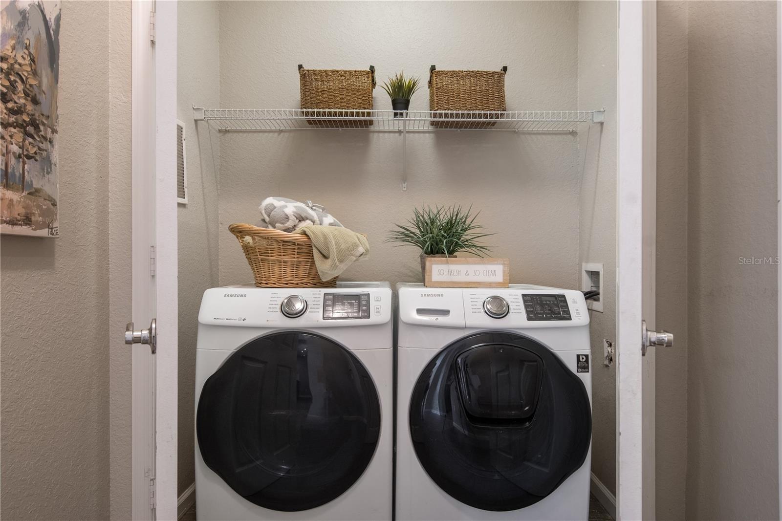 VENTURA AT STONEBRIDGE COMMONS CONDO PH 3 - Residential