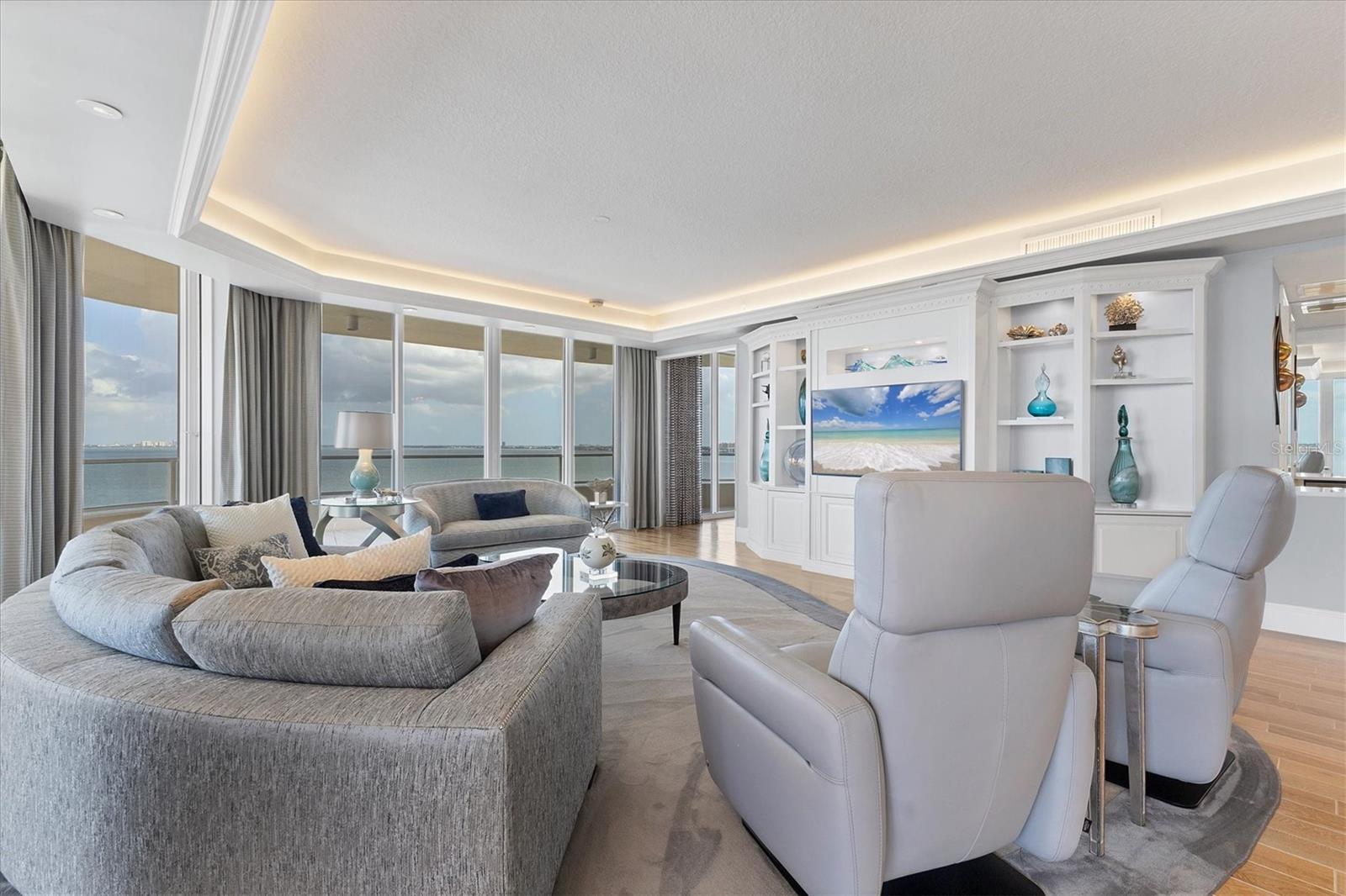 GRAND BAY 3 - Residential