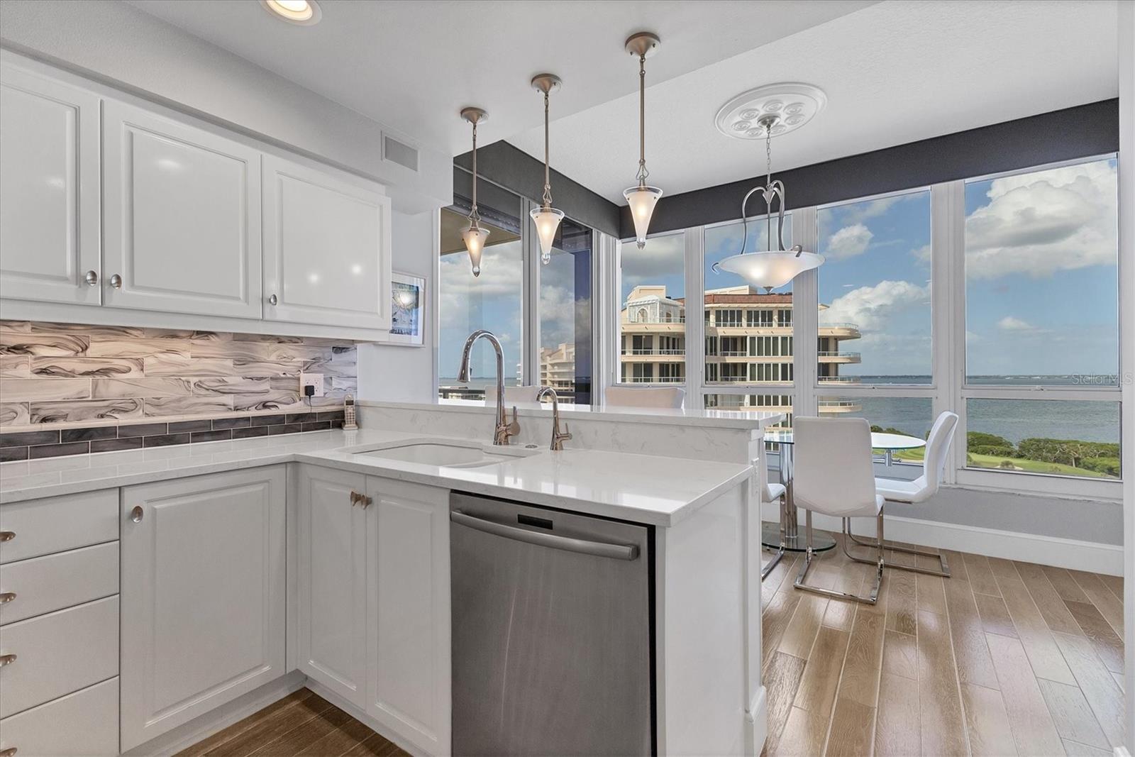 GRAND BAY 3 - Residential
