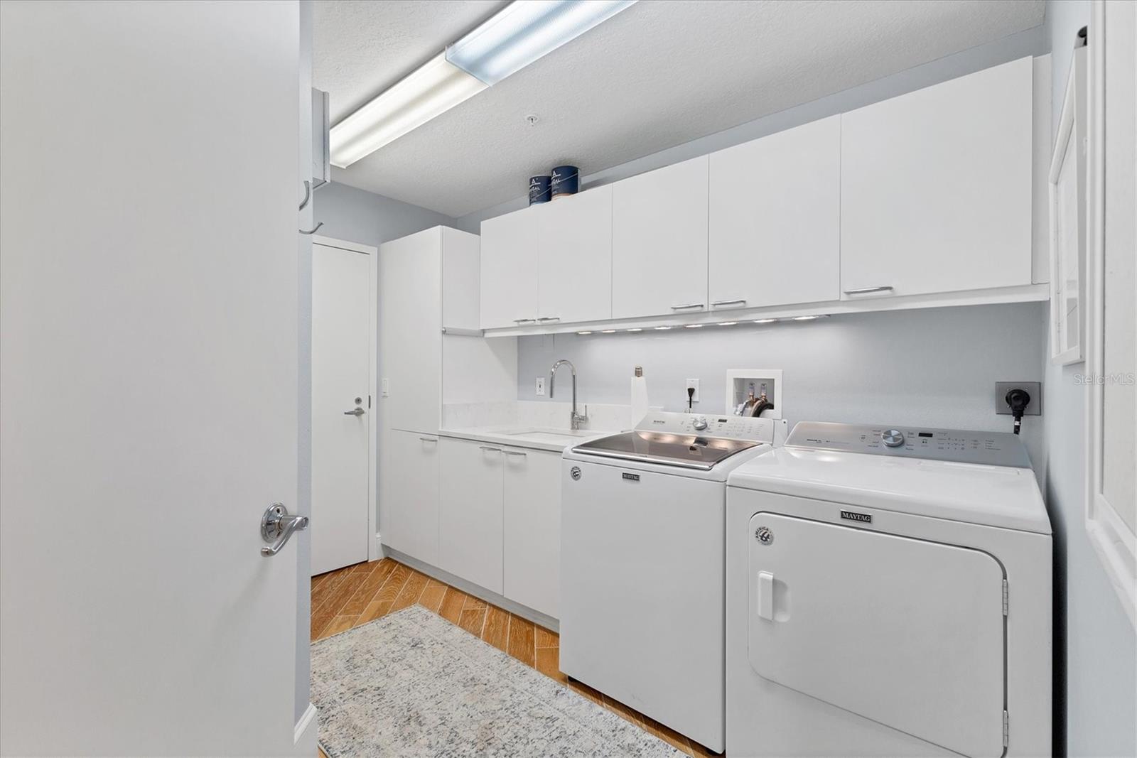 GRAND BAY 3 - Residential