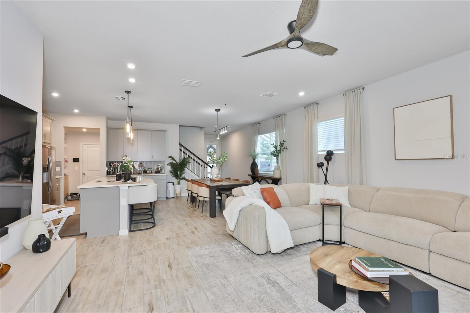 BLOOMINGDALE TOWNES - Residential