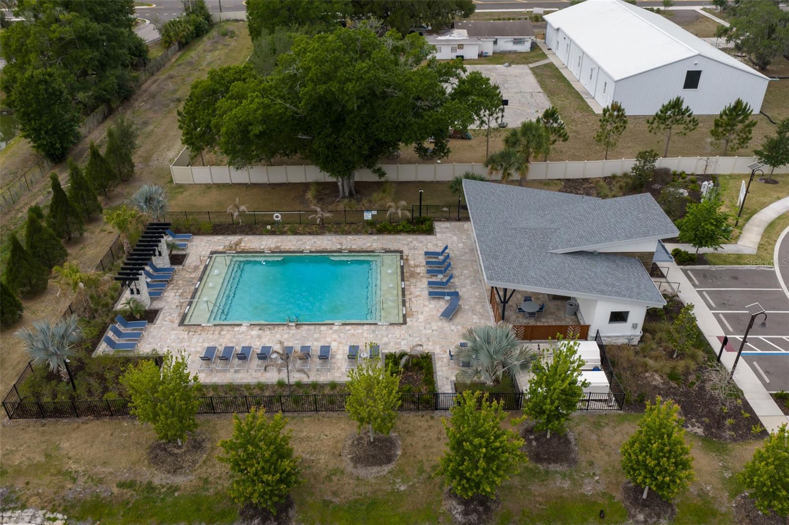 BLOOMINGDALE TOWNES - Residential