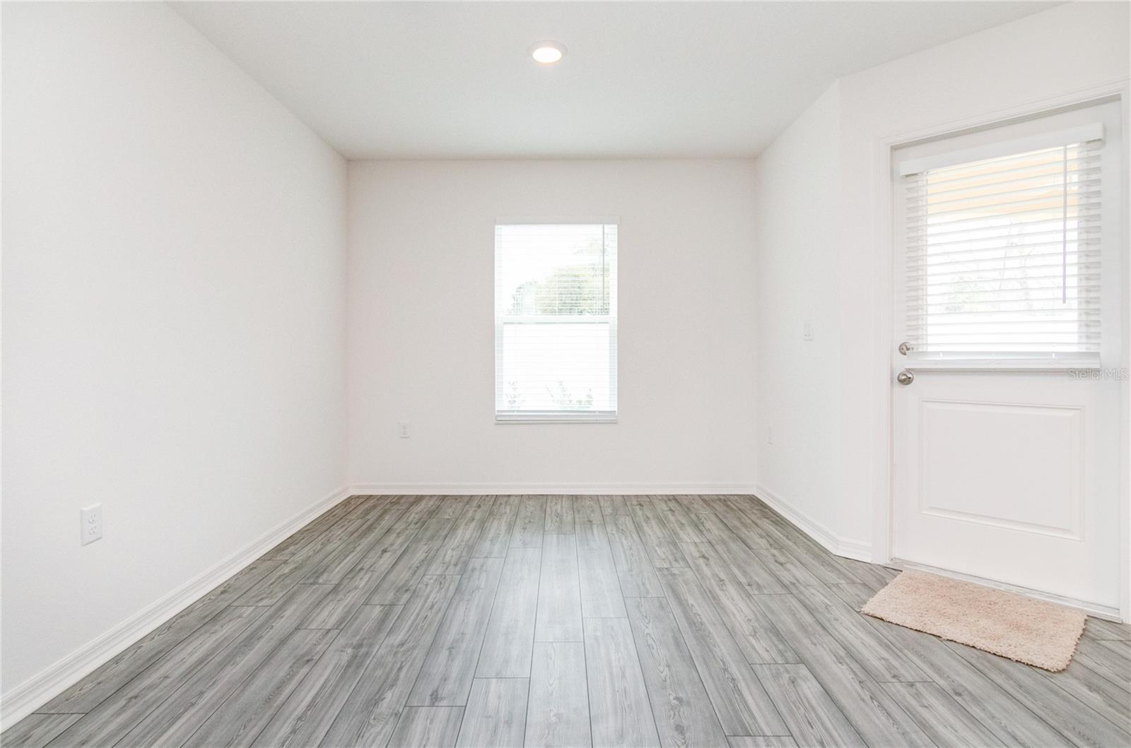 HAMLETS/TAVARES - Residential