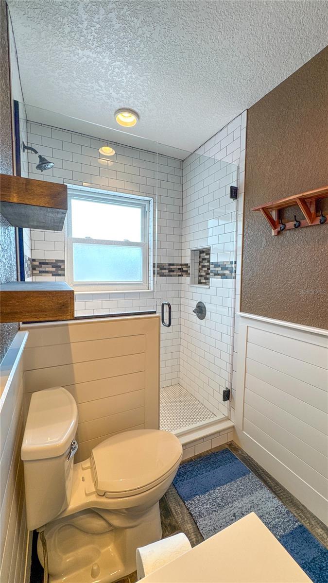 CASA LOMA INC TR G - Residential