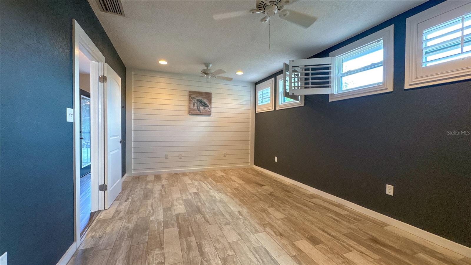 CASA LOMA INC TR G - Residential