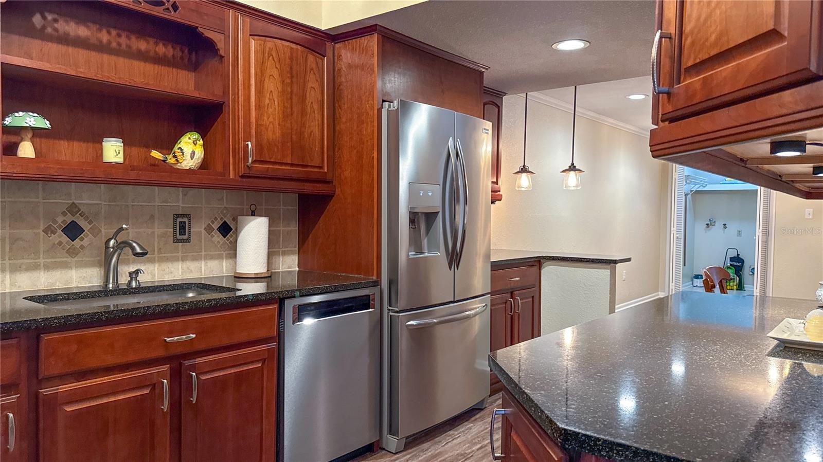 CASA LOMA INC TR G - Residential