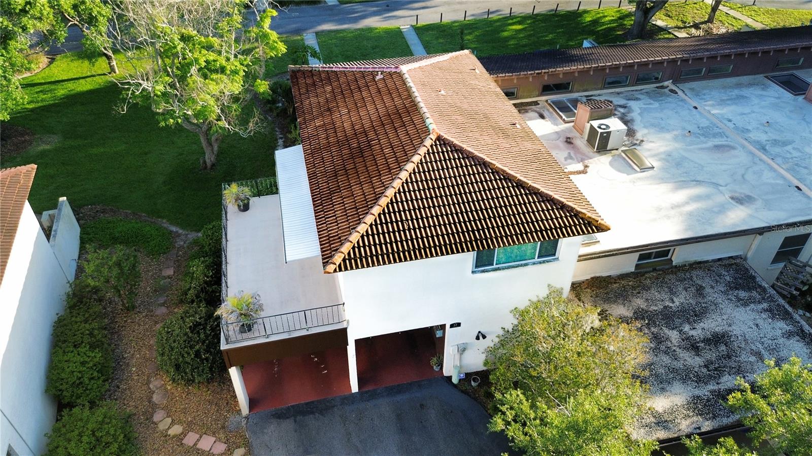 CASA LOMA INC TR G - Residential