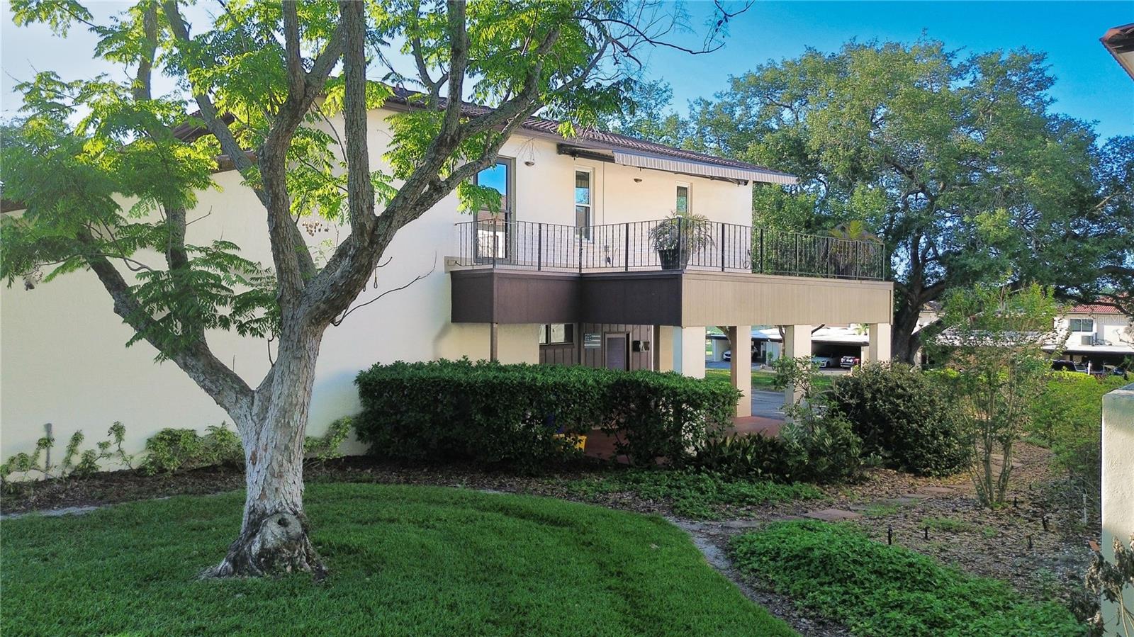 CASA LOMA INC TR G - Residential