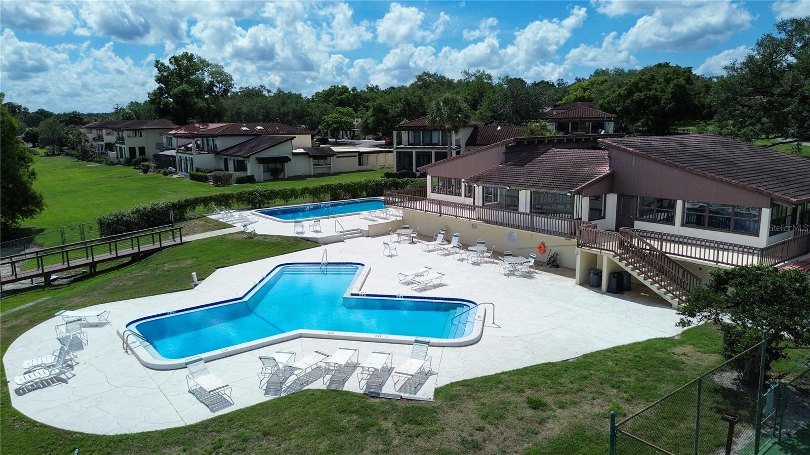 CASA LOMA INC TR G - Residential