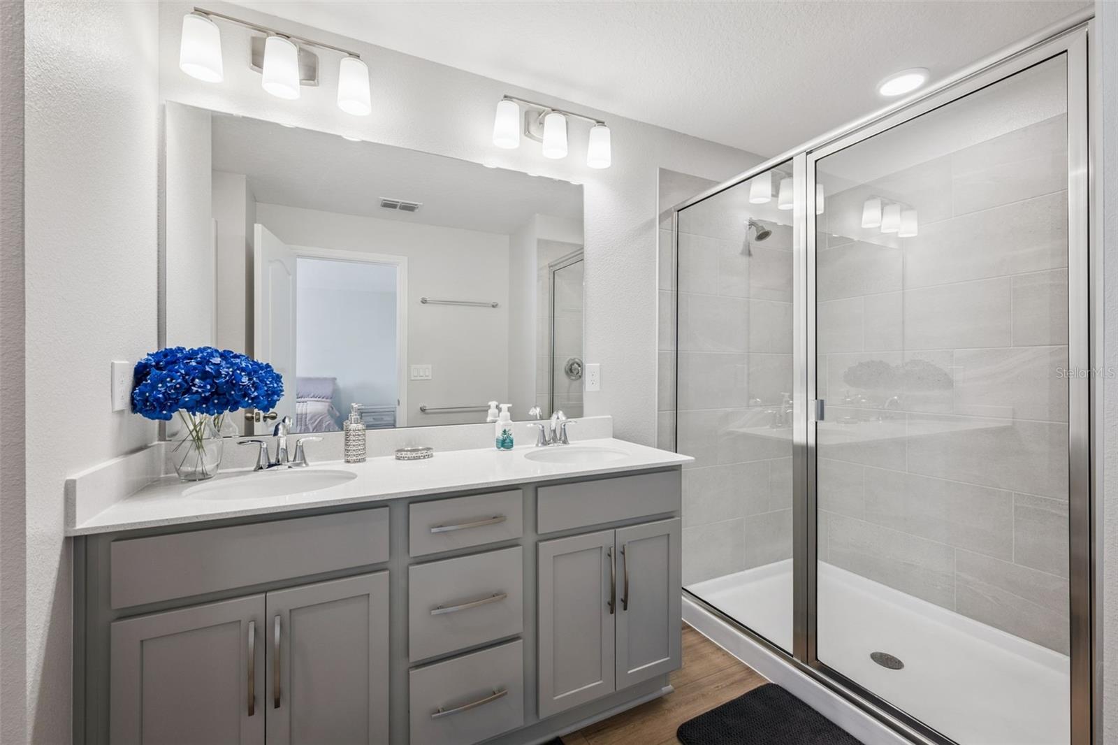 TYSON RANCH - Residential