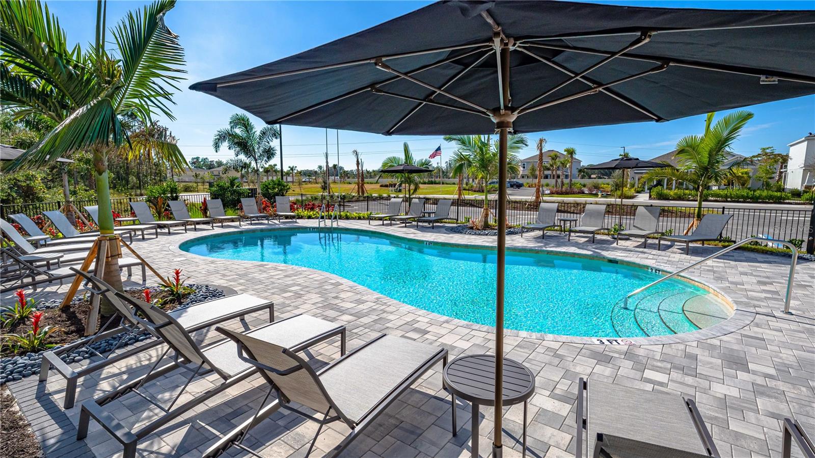 TOWNS AT TIBURON - Residential