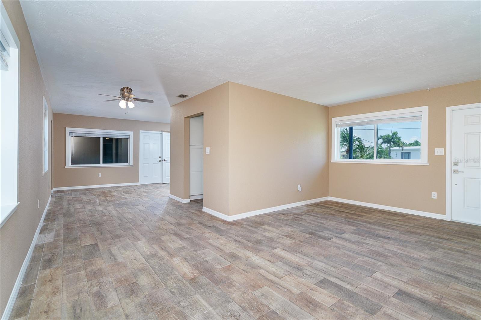 PORT CHARLOTTE SEC 006 - Residential
