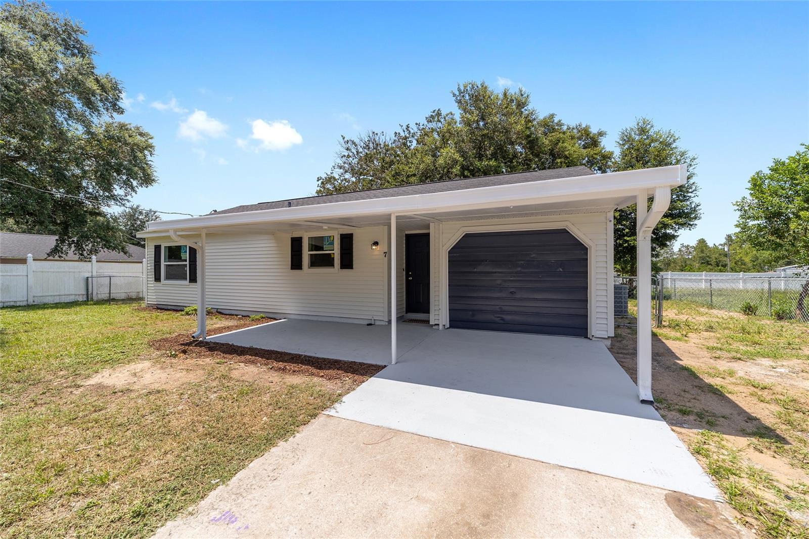 SILVER SPGS SHORES UN 17 - Residential