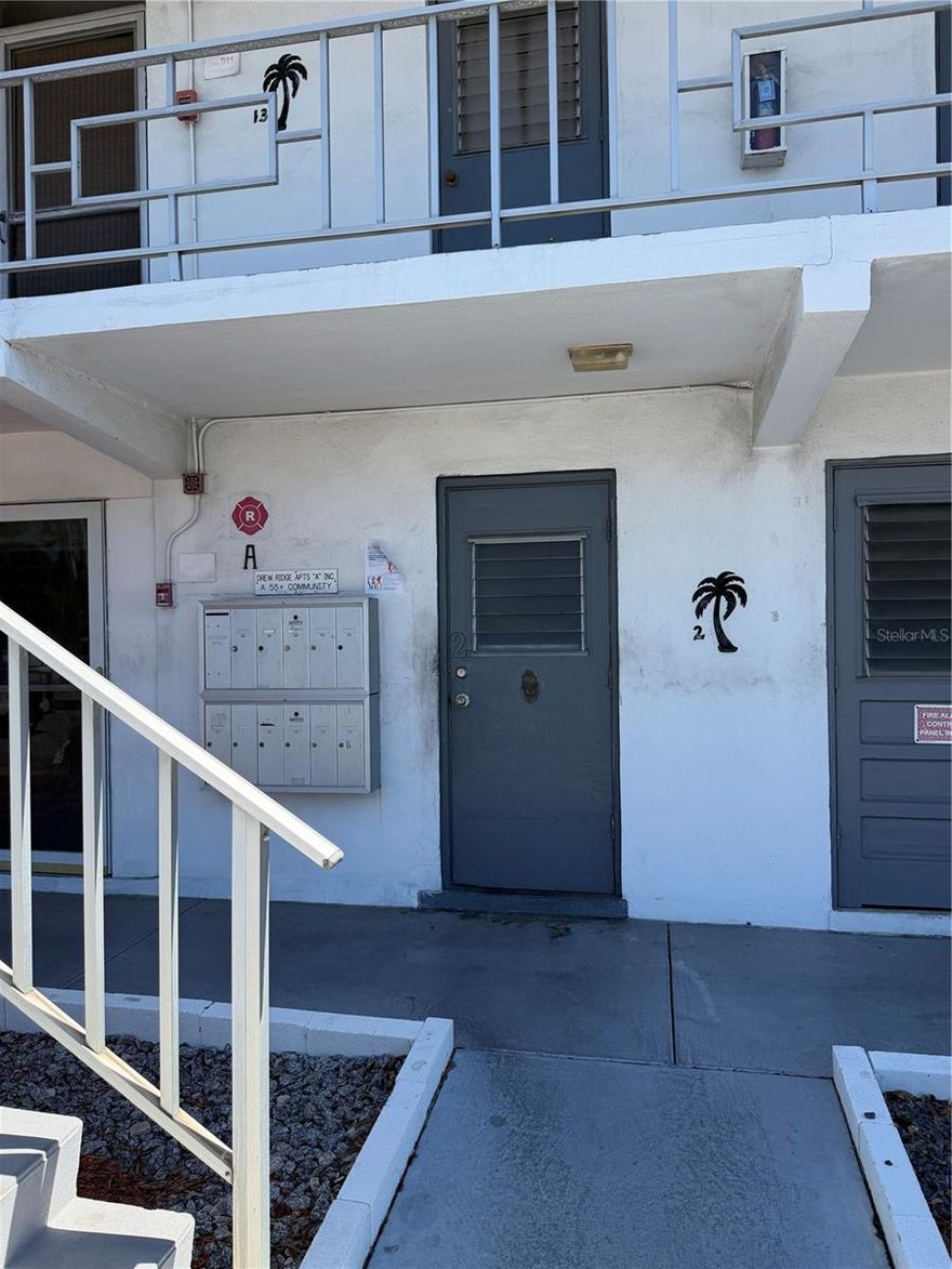 Co operative ownership. This is your chance to to own a piece of Beautiful Pinellas County for a reasonable price. This home needs your tlc to make it home . Great investment opportunity or a 2nd home to get out of the cold! Needs work but an excellent opportunity. Central A/C & Heat.