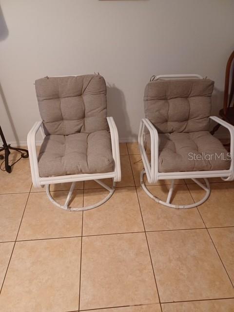 EGRET POINTE PH 03 CONDO - Residential