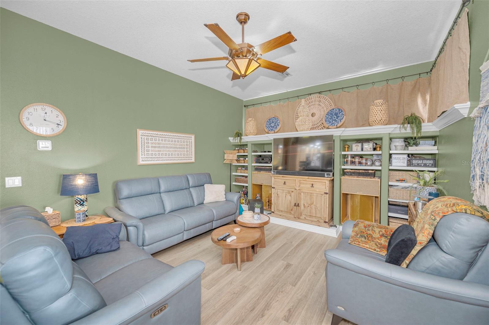 ROSEWOOD AT RIVER RIDGE PH 04 - Residential