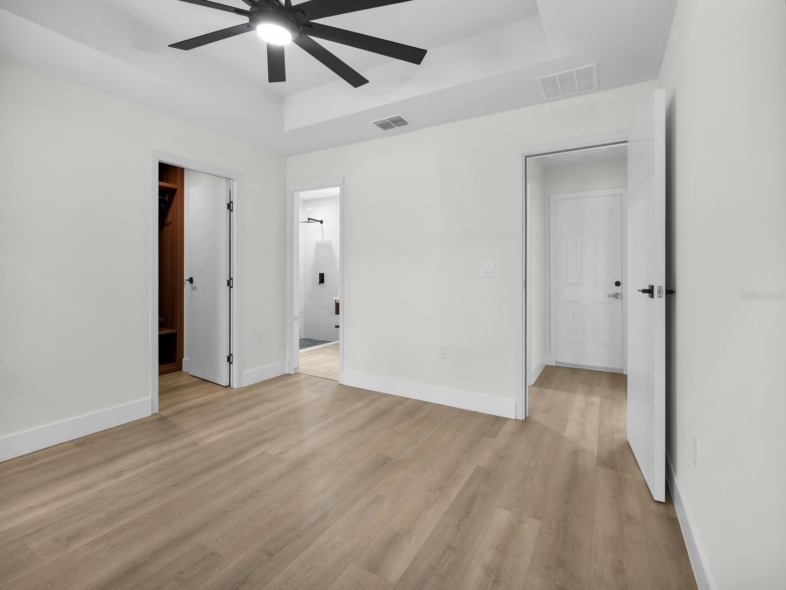 SILVER SPGS SHORES UN #42 - Residential