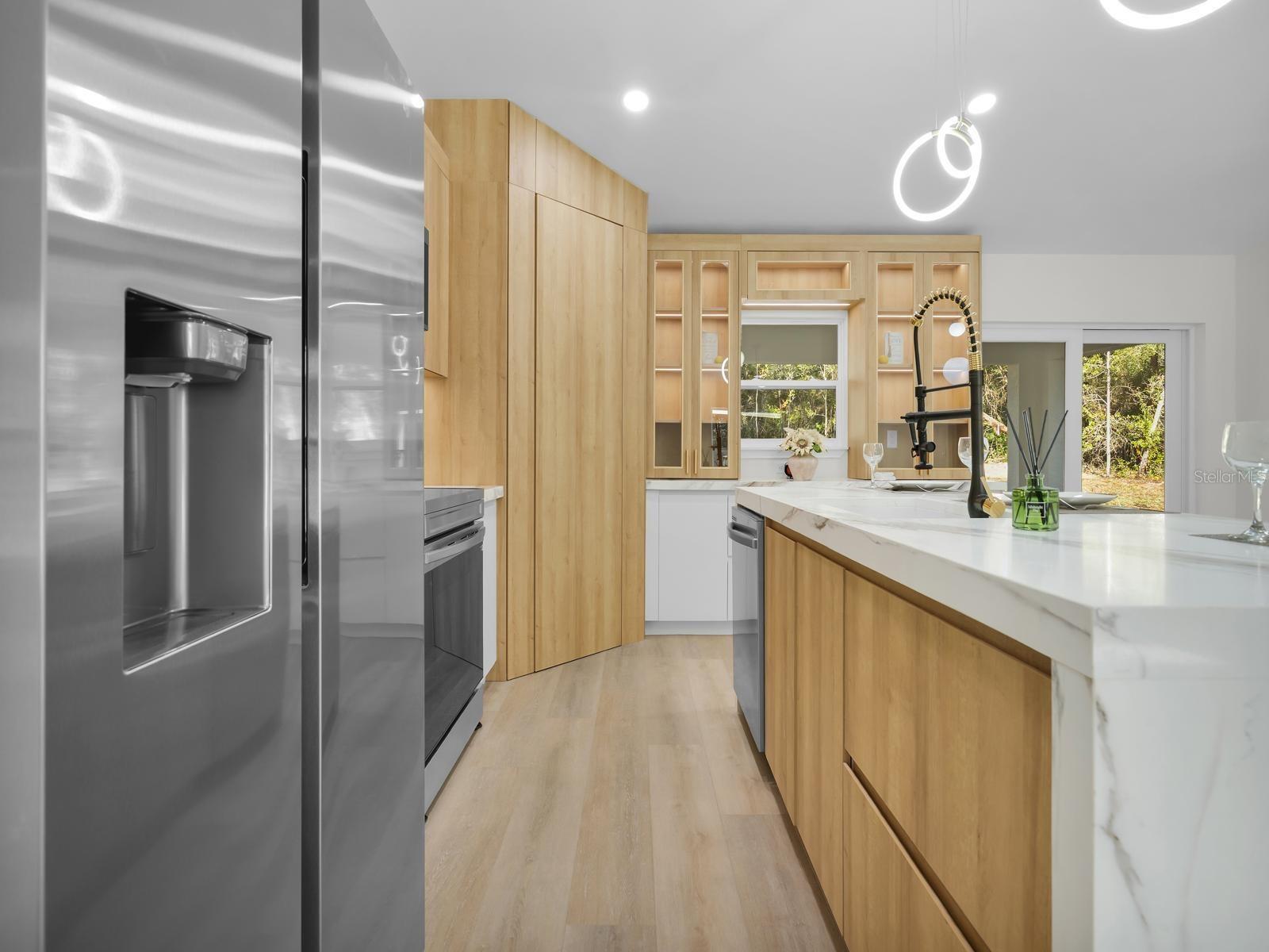 SILVER SPGS SHORES UN #42 - Residential