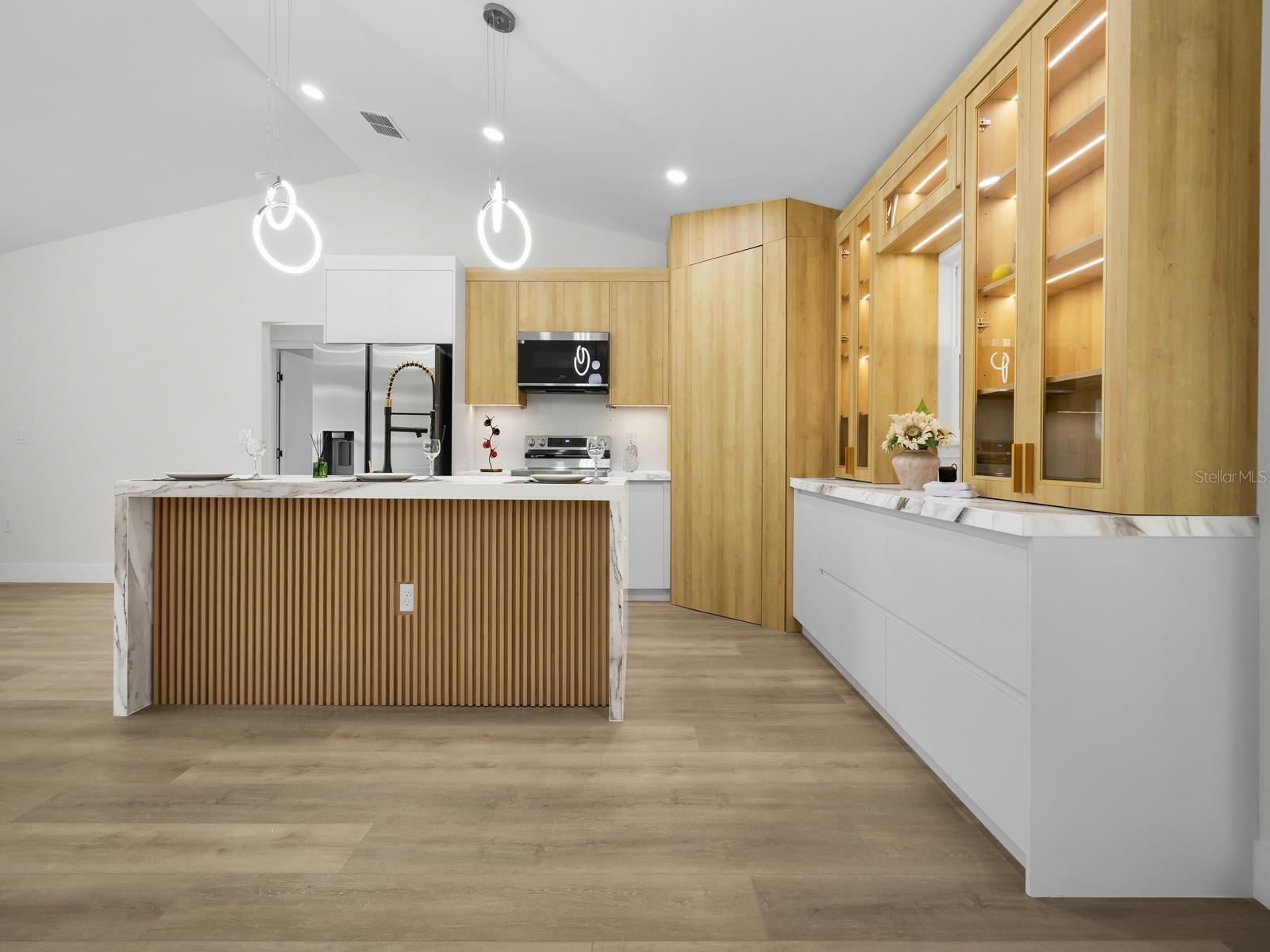 SILVER SPGS SHORES UN #42 - Residential