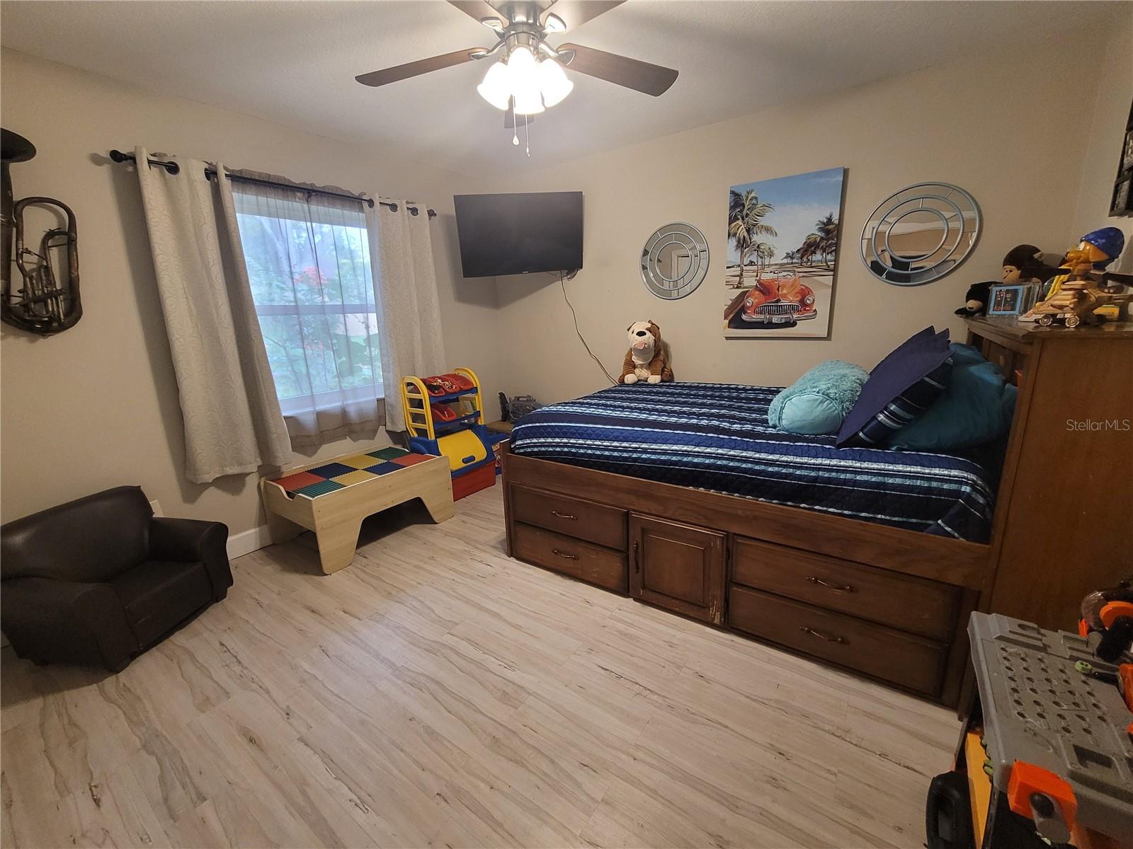 INDIAN HILLS - Residential