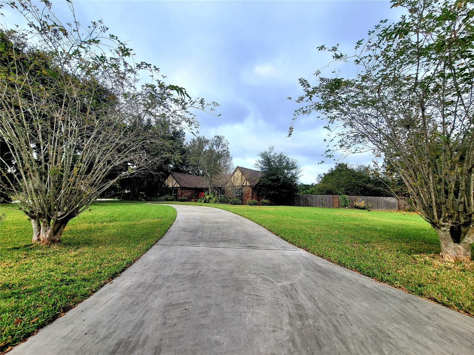 INDIAN HILLS - Residential