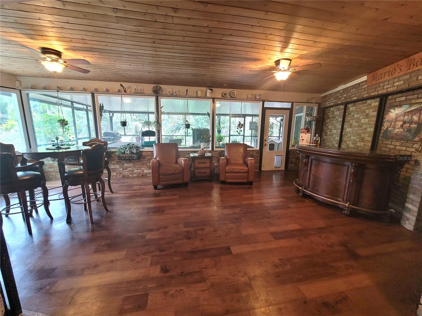 INDIAN HILLS - Residential