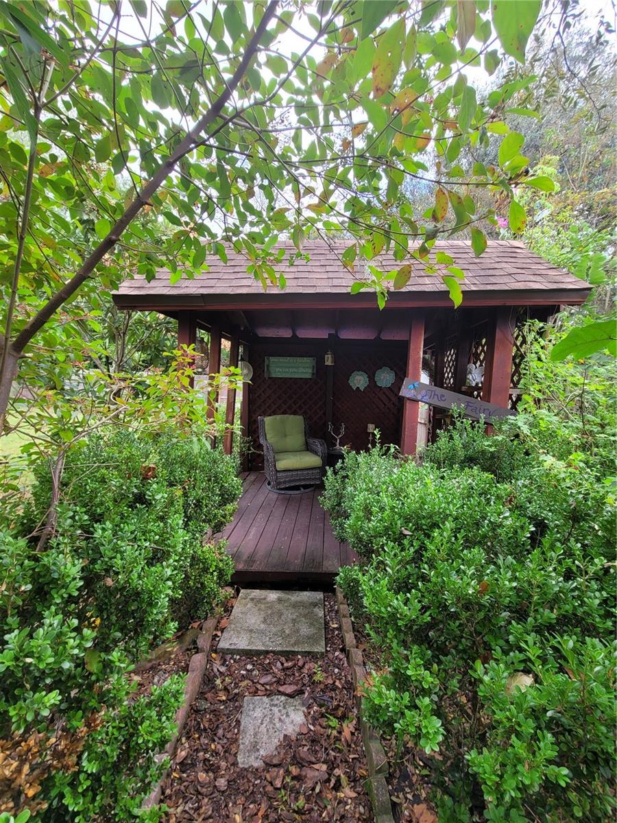 INDIAN HILLS - Residential