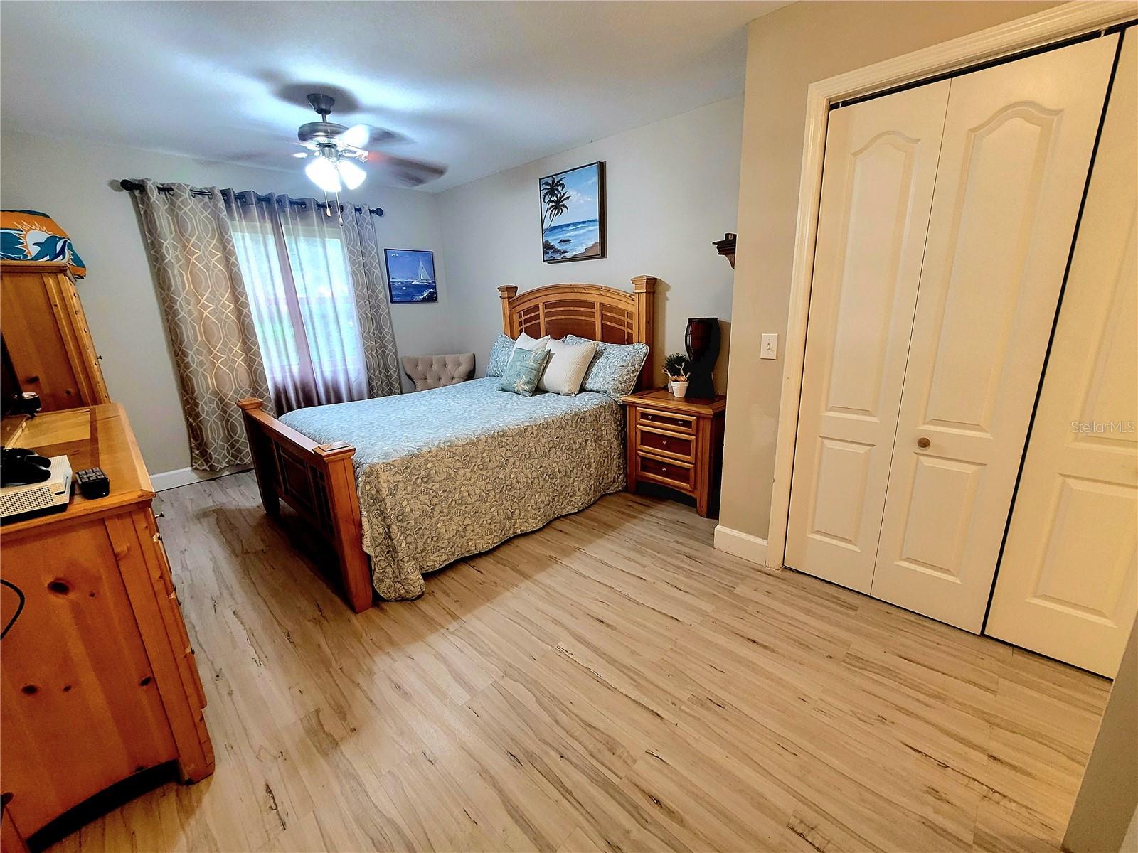 INDIAN HILLS - Residential