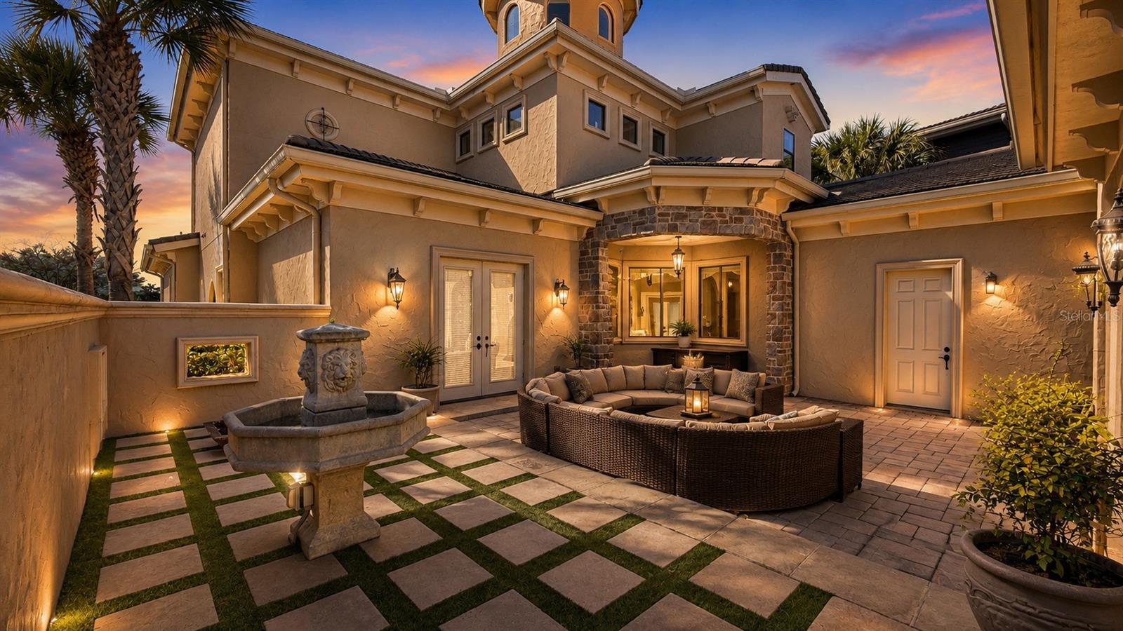340 MUIRFIELD LOOP