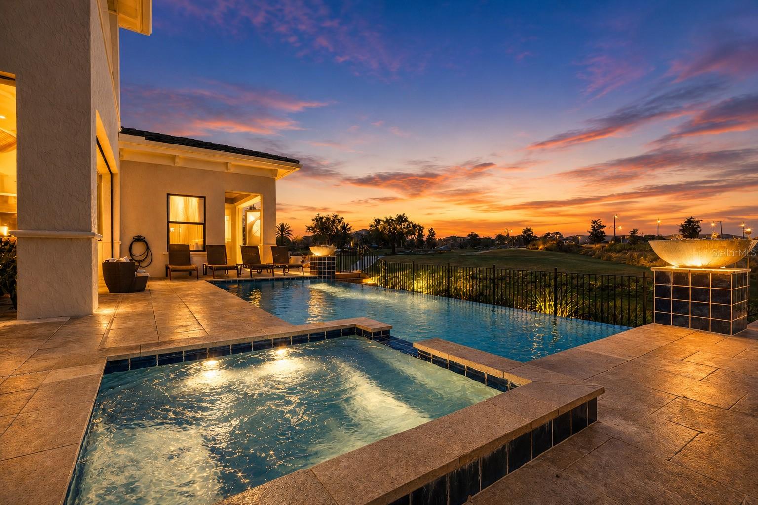 340 MUIRFIELD LOOP