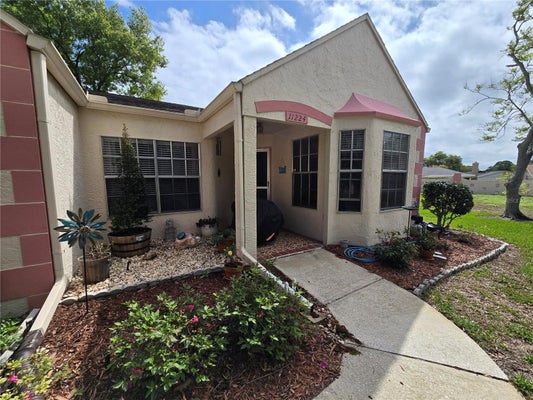 11224 VERSAILLES LN # 11224, PORT RICHEY, FL 34668 - Image baebd0367a67eaf4265325f4002d1e76/86494459