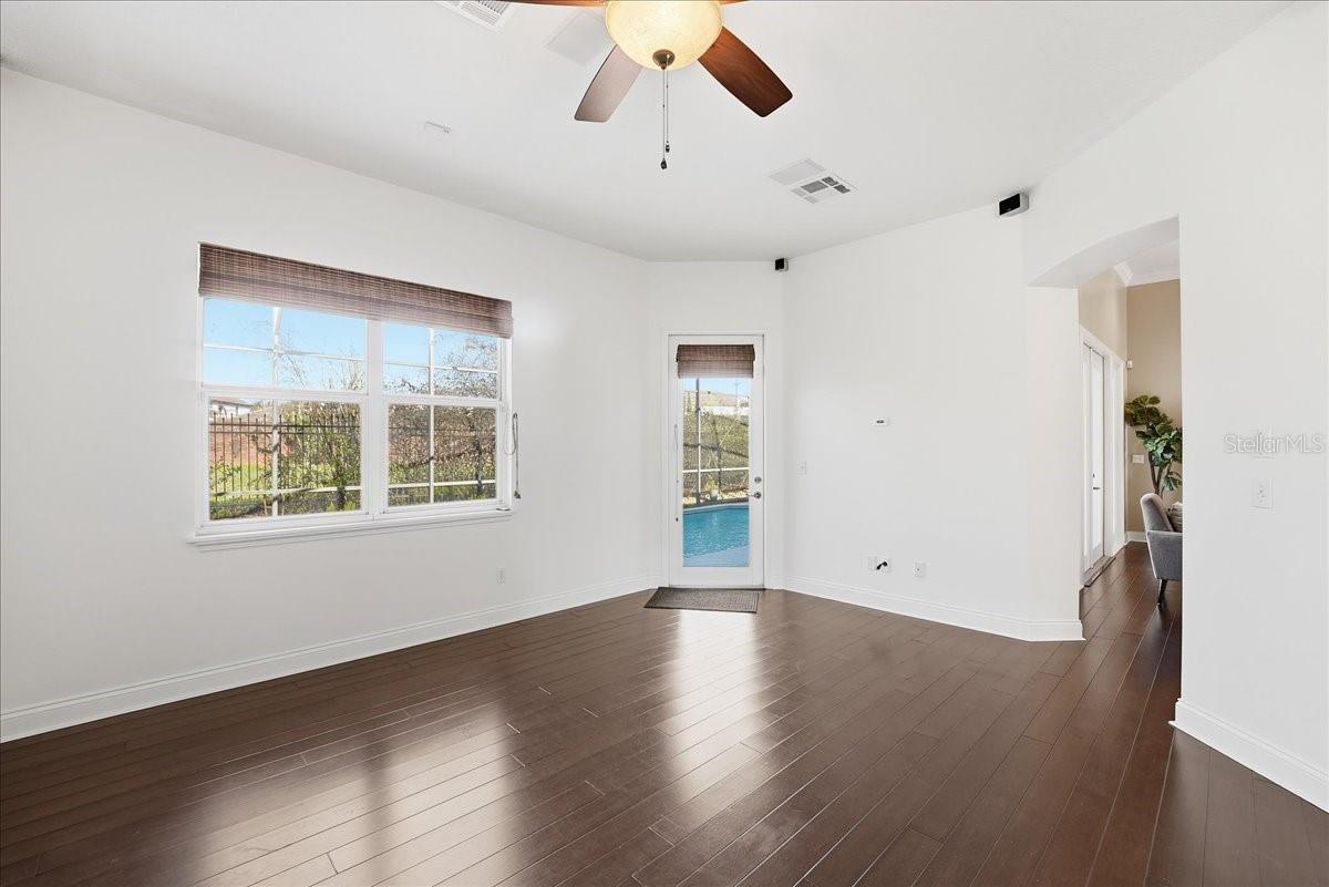 AVALON AT TURTLE CREEK - Residential