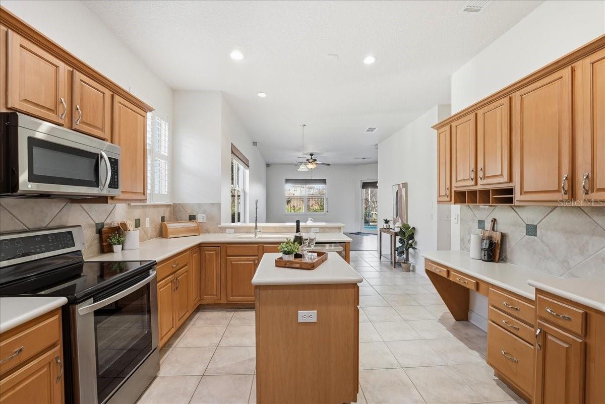 AVALON AT TURTLE CREEK - Residential