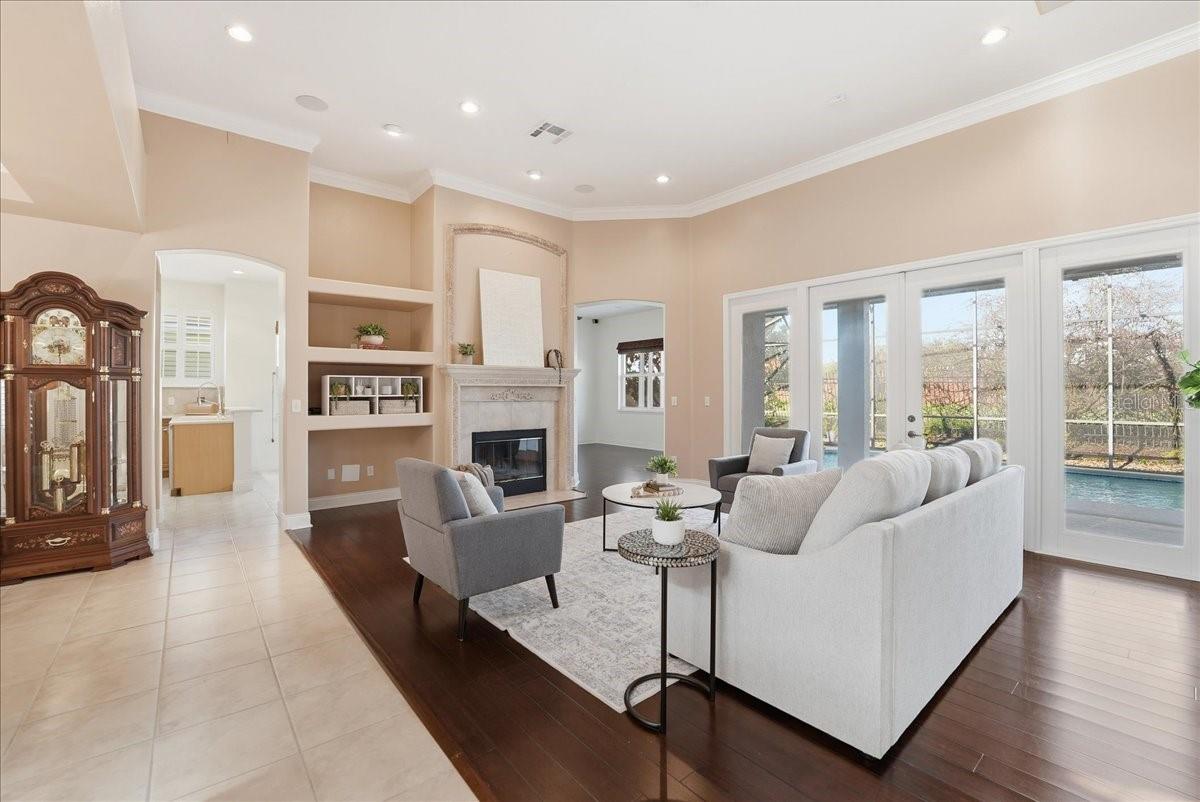 AVALON AT TURTLE CREEK - Residential