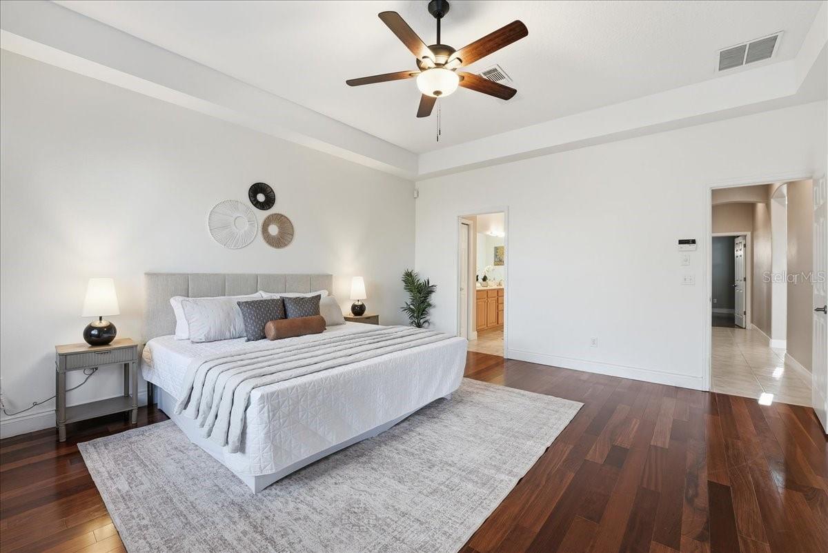 AVALON AT TURTLE CREEK - Residential