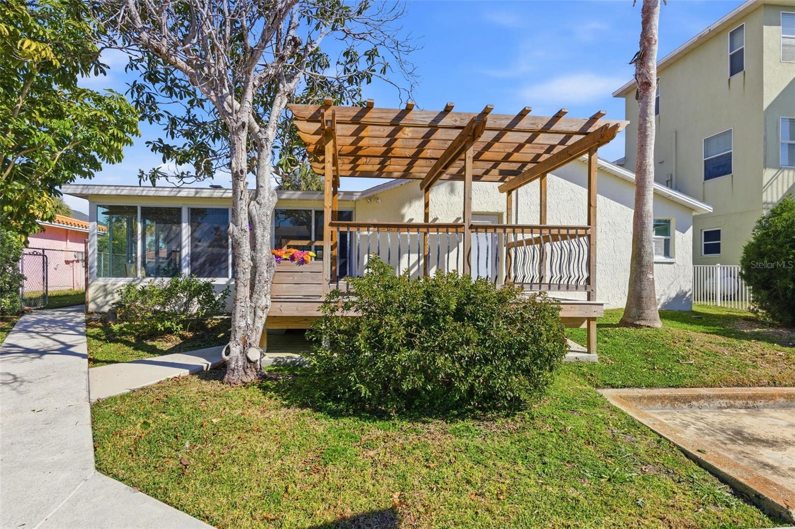 SEA PINES - Residential