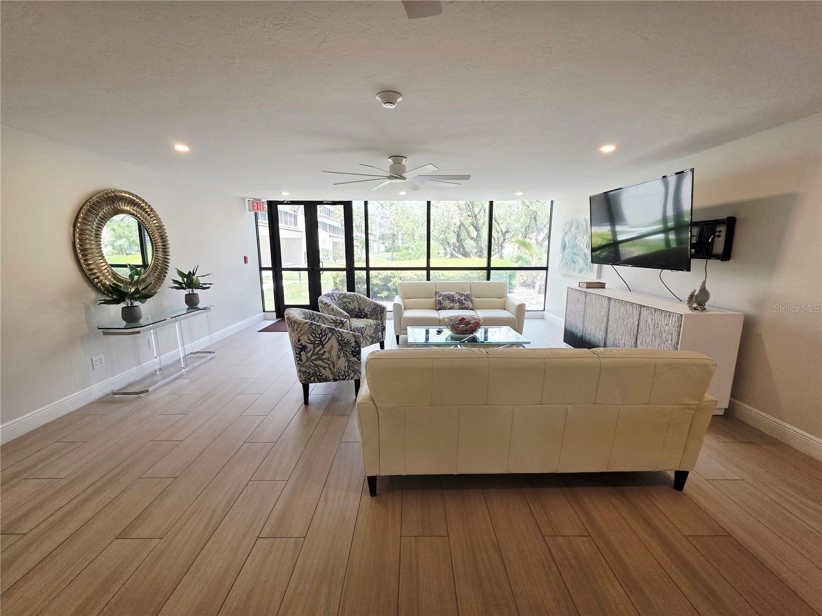 EXCELSIOR BEACH TO BAY - Residential