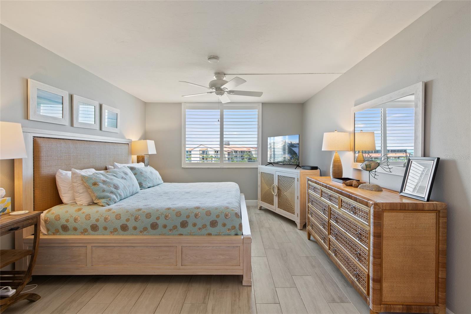 EXCELSIOR BEACH TO BAY - Residential